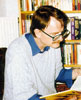 Michael Koser in seinem privaten Arbeitszimmer